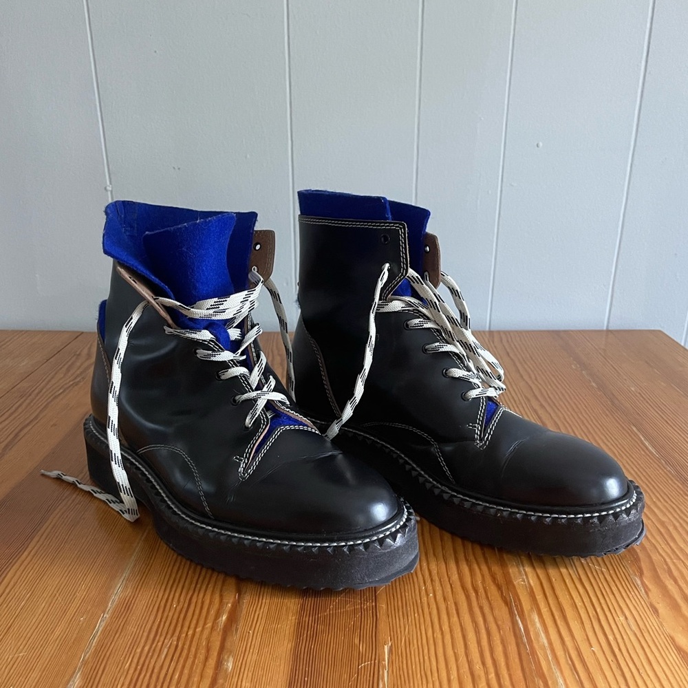 Rare OAMC Cutaway Black & Blue Boot (9/42)